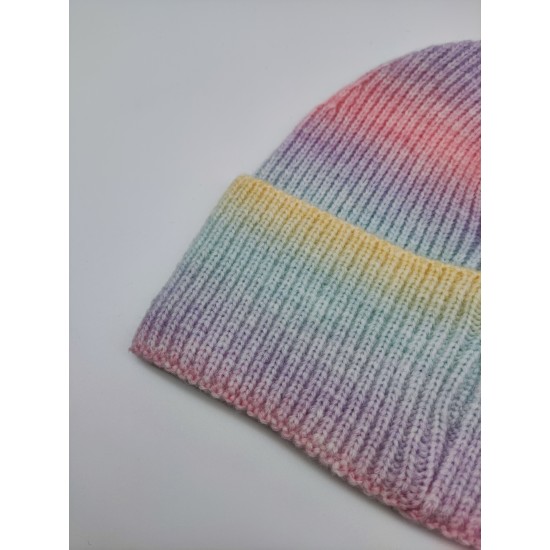 Knitted Cap With Bold Line Gradient Color