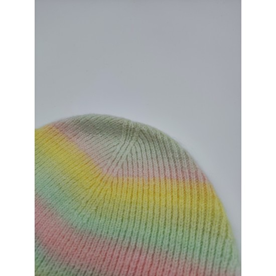 Thin Line Gradient Knitted Hat