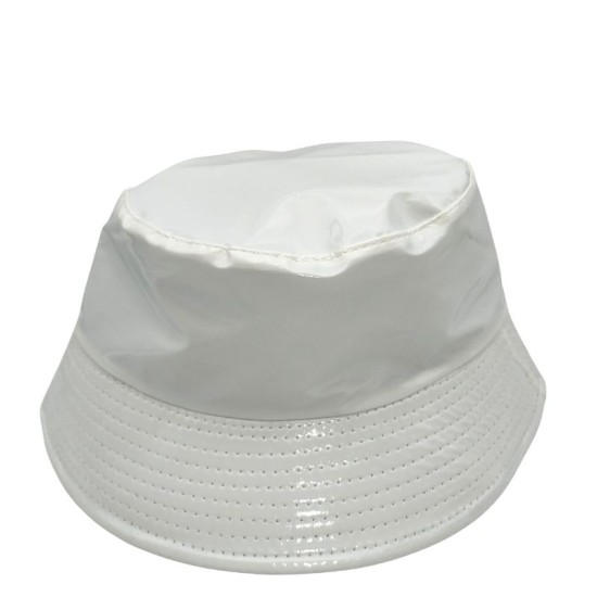 White sun hat 