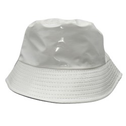 White sun hat 